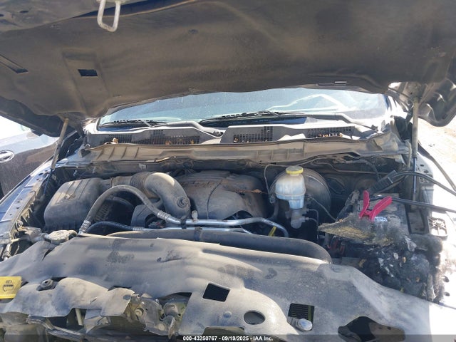 1C6RR6GT9JS232271 RAM 2018