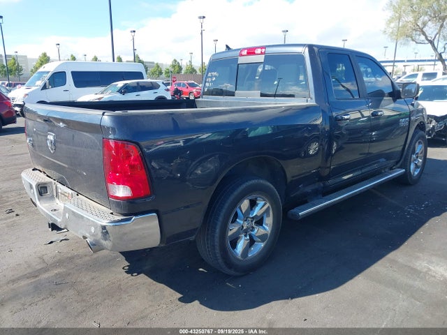 1C6RR6GT9JS232271 RAM 2018