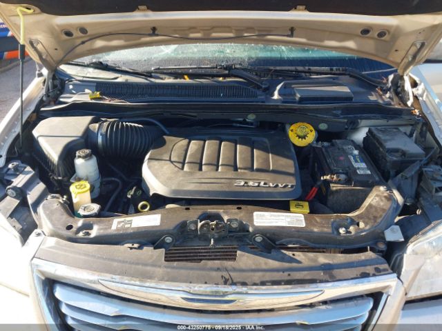 2016 CHRYSLER TOWN & COUNTRY 2C4RC1CG7GR104241 Photo 9