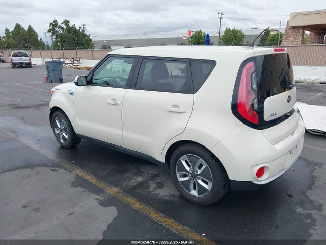 KIA motor (3-phase ac) 2017 KNDJP3AE4H7021092 Image 3