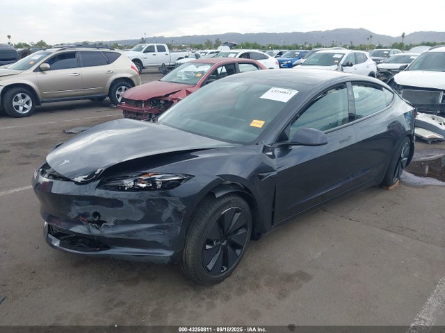 2025 TESLA MODEL 3 5YJ3E1EA1SF916213 Photo 1