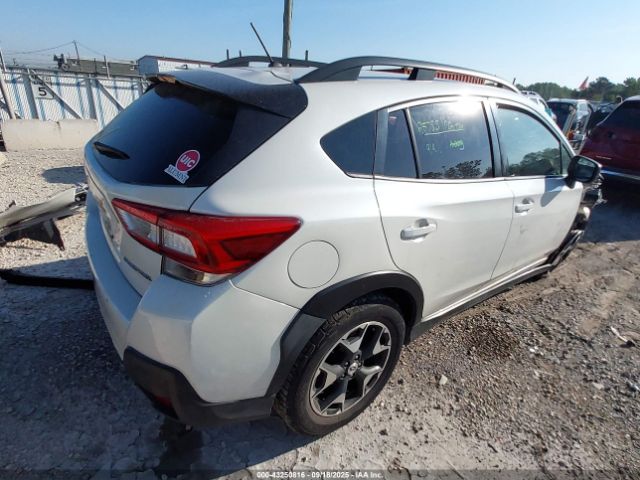 2018 SUBARU CROSSTREK JF2GTAAC4JH206494 Photo 3