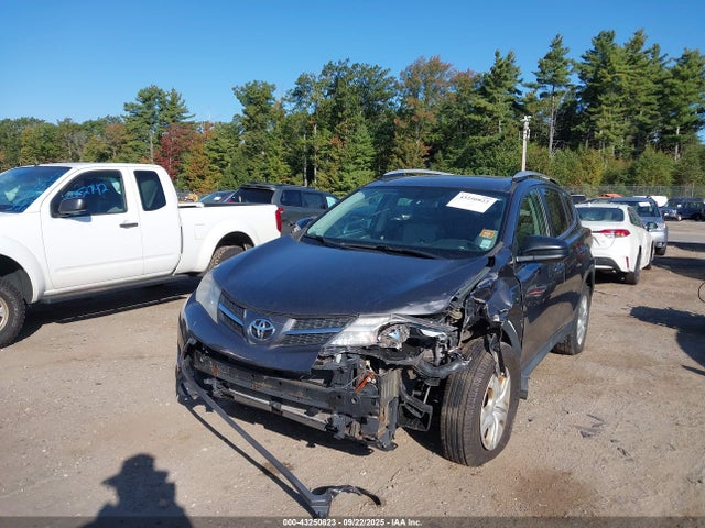 Toyota 2ar-fe 2014 2T3BFREV3EW147111 Image 2