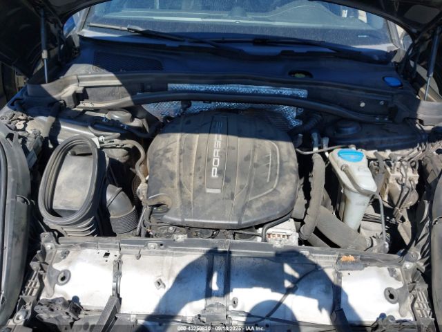 2018 PORSCHE MACAN WP1AA2A52JLB08996 Photo 9