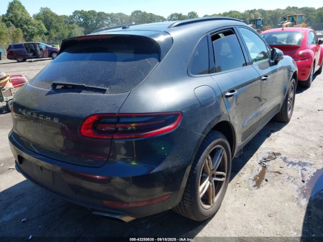 2018 PORSCHE MACAN WP1AA2A52JLB08996 Photo 3