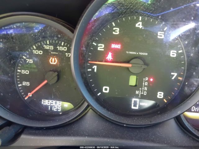 2018 PORSCHE MACAN WP1AA2A52JLB08996 Photo 6