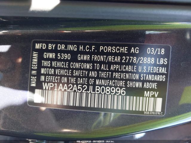 2018 PORSCHE MACAN WP1AA2A52JLB08996 Photo 8