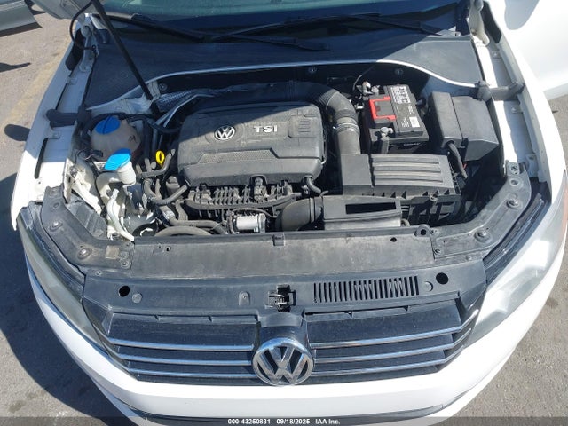 Volkswagen Passat 2014 1VWAS7A35EC025477 Image 10