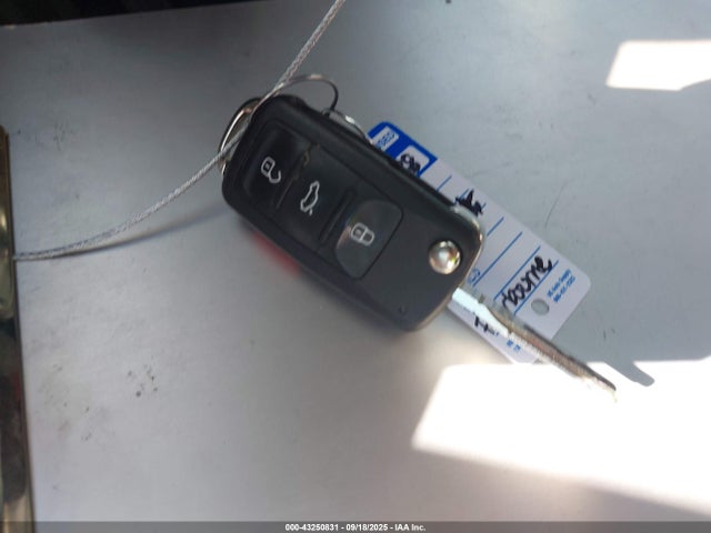 Volkswagen Passat 2014 1VWAS7A35EC025477 Image 11