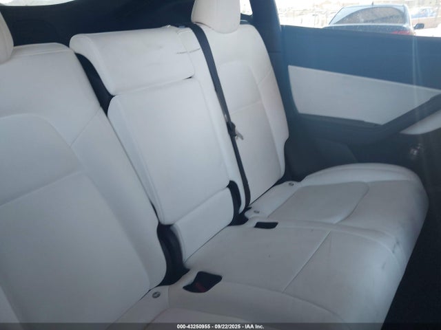 2021 TESLA MODEL Y 5YJYGDEE2MF161838 Photo 7