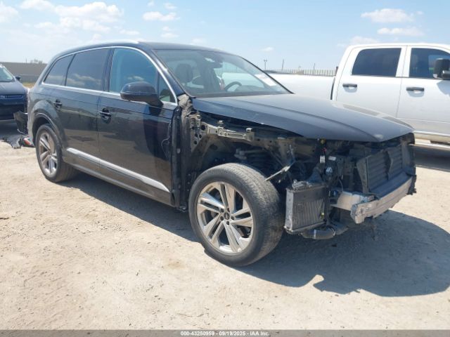 2021 AUDI Q7 WA1LXAF78MD020430