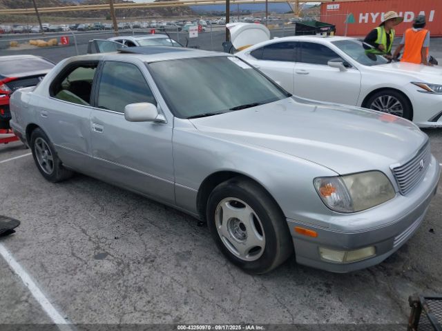 1998 LEXUS LS 400 JT8BH28F0W0104632
