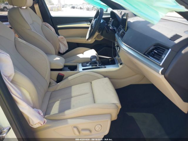 2025 AUDI Q5 WA1EAAFY2S2007314 Photo 4