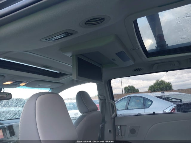 Toyota 2gr-fks 2014 5TDYK3DC3ES461359 Image 17