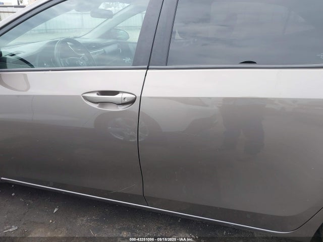 Toyota 2zr-fe 2017 5YFBURHE1HP734715 Image 21
