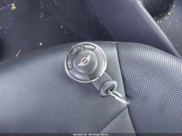 2012 MINI COOPER WMWSU3C59CT542932 Photo 10