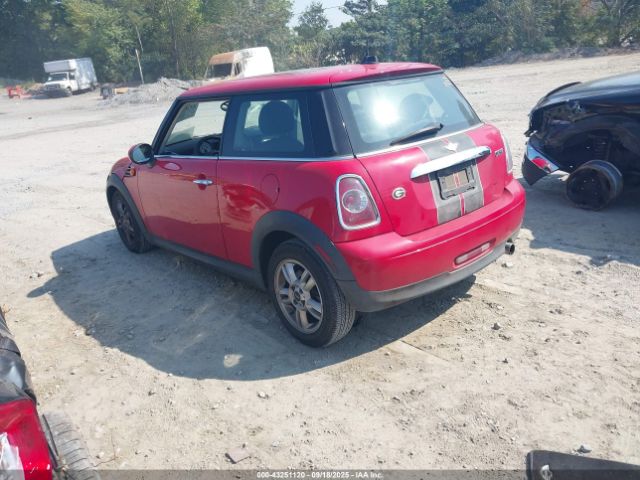2012 MINI COOPER WMWSU3C59CT542932 Photo 2