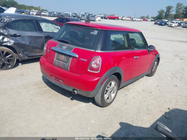 2012 MINI COOPER WMWSU3C59CT542932 Photo 3