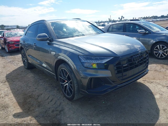 2021 AUDI Q8 WA1EVAF19MD037876 Photo 0