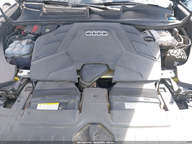 2021 AUDI Q8 WA1EVAF19MD037876 Photo 9