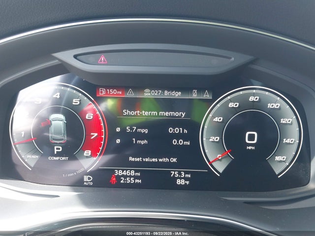 2021 AUDI Q8 WA1EVAF19MD037876 Photo 6
