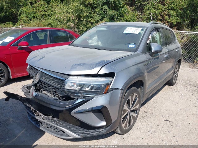 3VVSX7B26RM028814 Volkswagen tsi