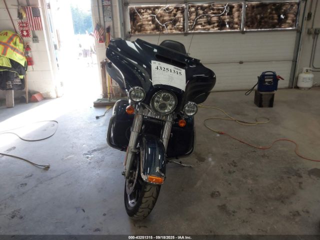 2016 HARLEY-DAVIDSON FLHTK 1HD1KEL13GB683941 Photo 4