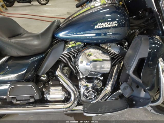 2016 HARLEY-DAVIDSON FLHTK 1HD1KEL13GB683941 Photo 7