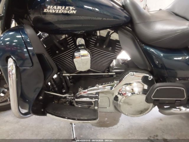 2016 HARLEY-DAVIDSON FLHTK 1HD1KEL13GB683941 Photo 8