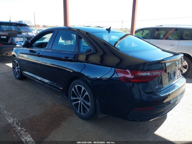 2023 VOLKSWAGEN JETTA 3VWBM7BU4PM014297 Photo 2