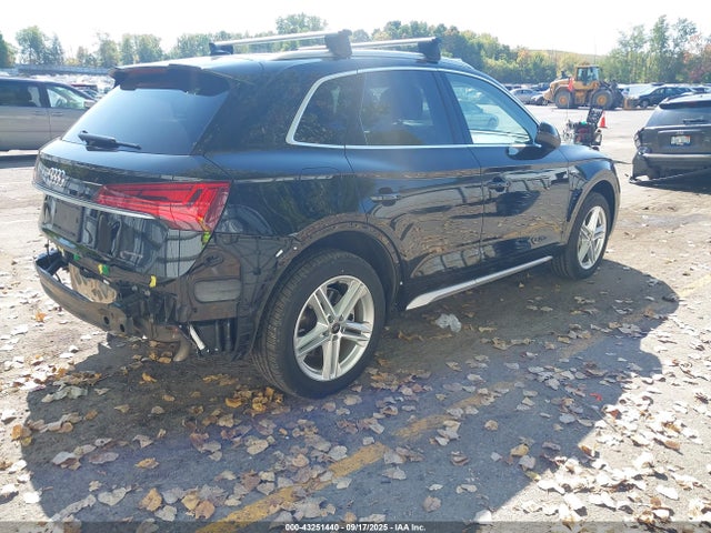 2022 AUDI Q5 WA1E2AFY9N2085235 Photo 3