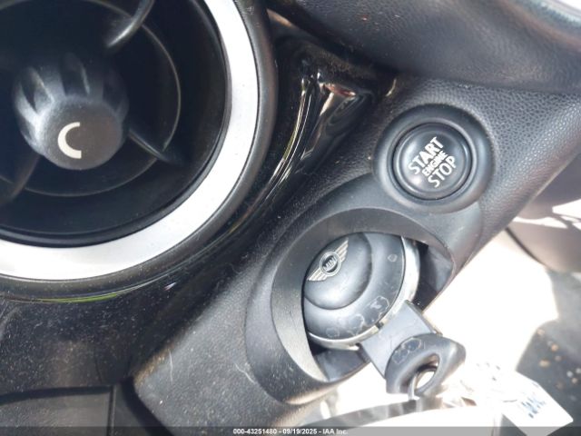 2012 MINI COOPER S WMWSV3C58CTY18918 Photo 10