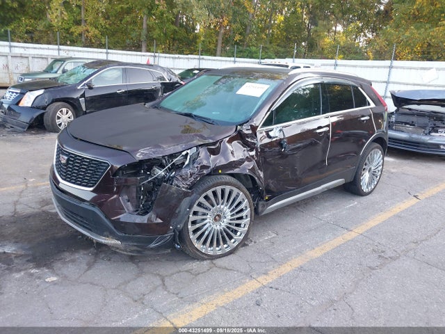 2020 CADILLAC XT4 1GYFZDR47LF119818 Photo 1