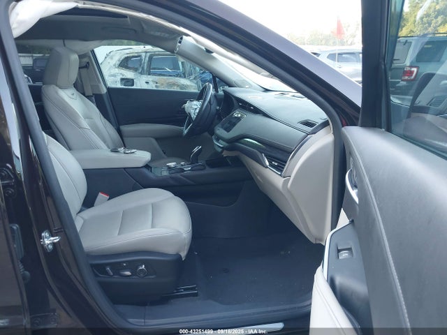 2020 CADILLAC XT4 1GYFZDR47LF119818 Photo 4