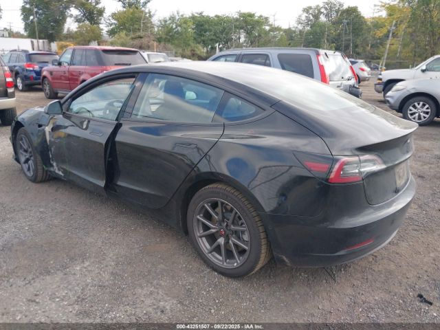 2018 TESLA MODEL 3 5YJ3E1EB6JF179842 Photo 2