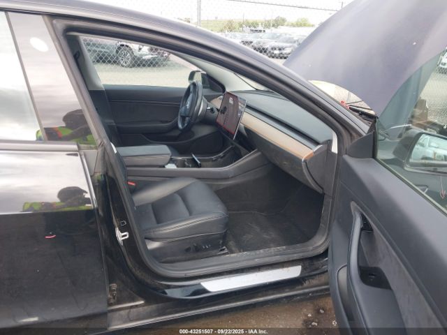 2018 TESLA MODEL 3 5YJ3E1EB6JF179842 Photo 4