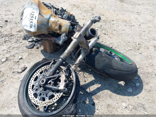 2022 KAWASAKI ZX1002 JKBZXVJ15NA004074 Photo 2