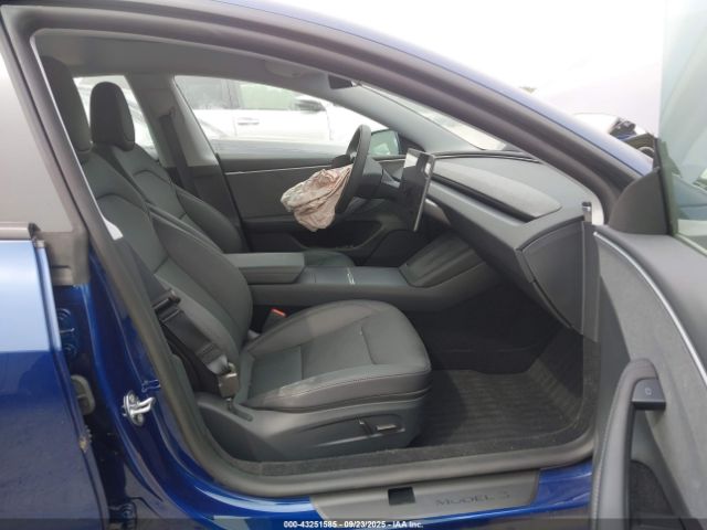 2025 TESLA MODEL 3 5YJ3E1EA4SF878413 Photo 4