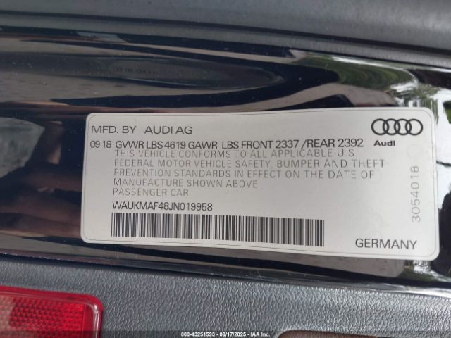 2018 AUDI A4 WAUKMAF48JN019958 Photo 8