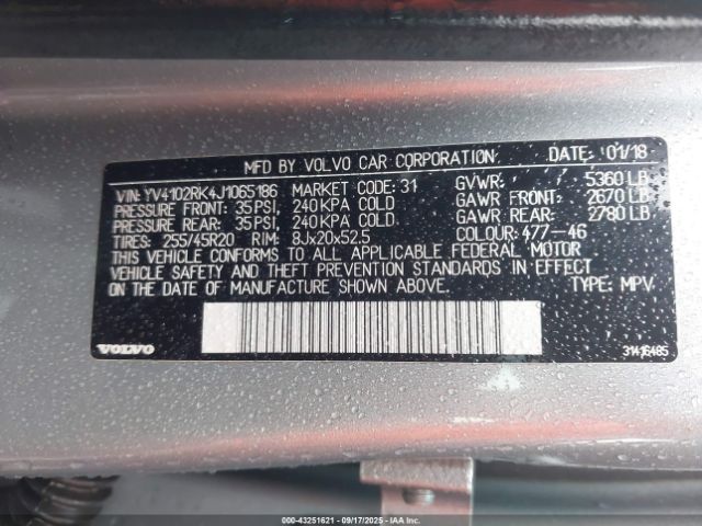 2018 VOLVO XC60 YV4102RK4J1065186 Photo 8