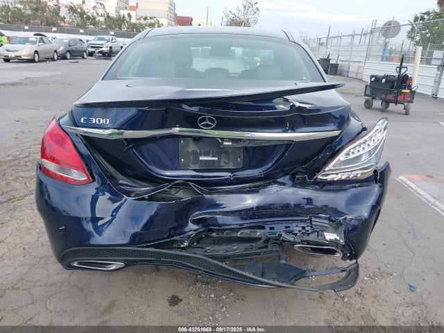 Mercedes-Benz 2015 2015 55SWF4JB5FU052605 Image 16