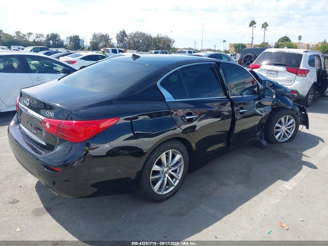 Infiniti 2015 2015 JN1BV7AP7FM332844 Image 4