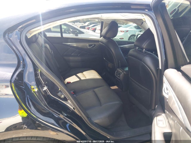Infiniti 2015 2015 JN1BV7AP7FM332844 Image 8