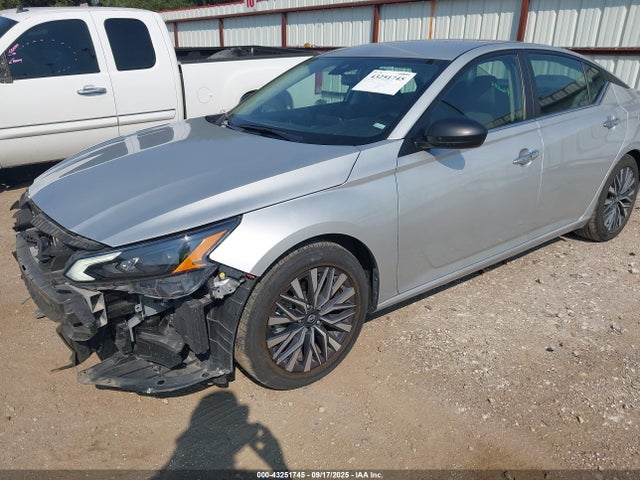 1N4BL4DV2RN302604 Nissan 2024