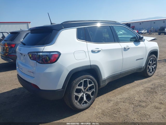 Jeep 2025 2025 3C4NJDCN5ST613481 Image 4