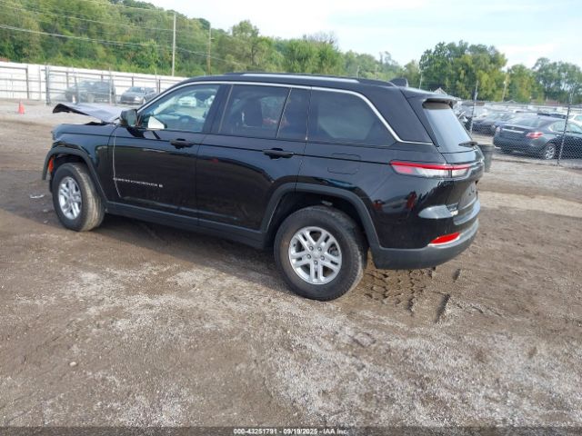 2023 JEEP GRAND CHEROKEE 1C4RJHAGXPC607935 Photo 2