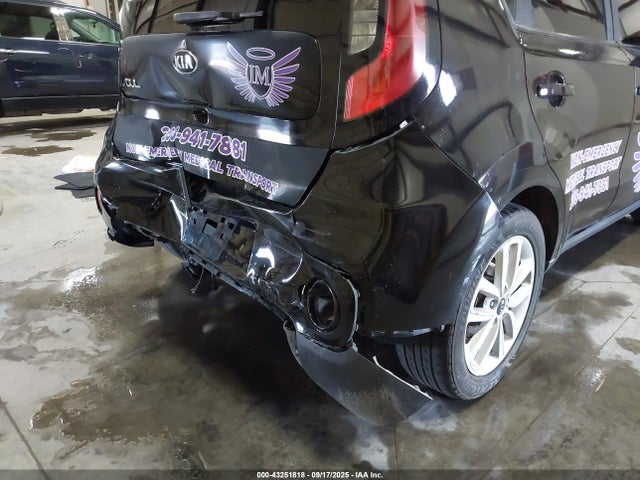 KIA g 2018 KNDJP3A52J7902444 Image 19
