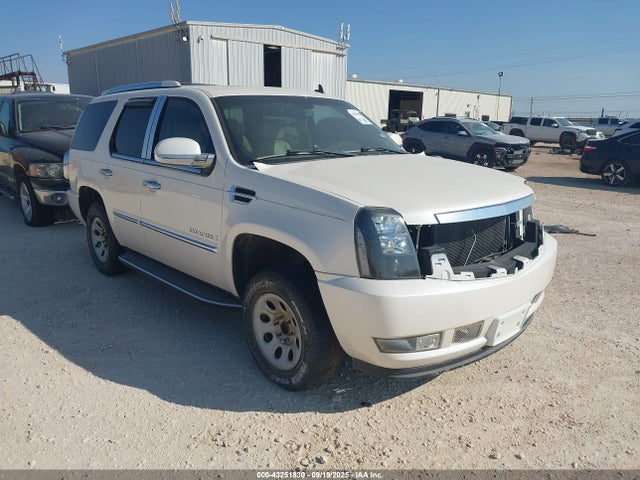 2007 CADILLAC ESCALADE 1GYEC63877R414474 Photo 0