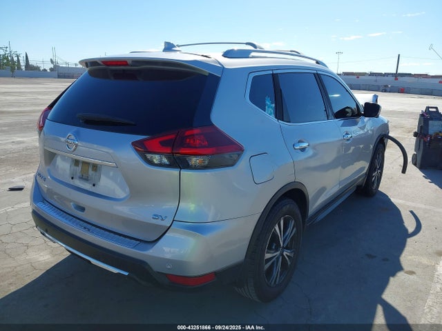 JN8AT2MT0KW264111 Nissan ROGUE SV