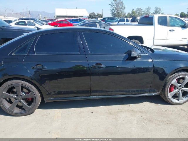 Audi S4 2018 WAUB4AF46JA216862 Image 13